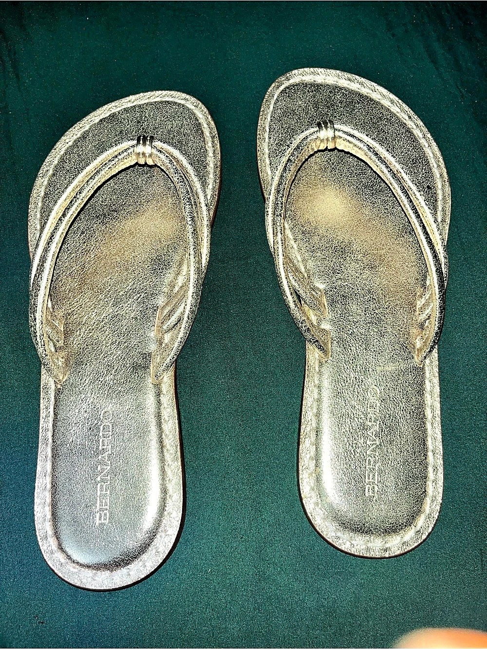 Bernardo Miami Thong Sandals Gold & Brown US 10M
